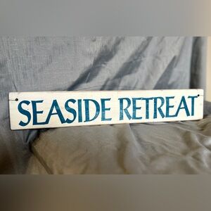 Rustic Syle “Seaside Retreat” Sign Coastal Themed Home Decoration